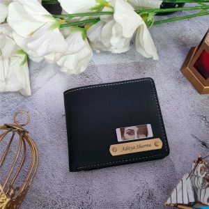 Wallet With Eye engraved strip