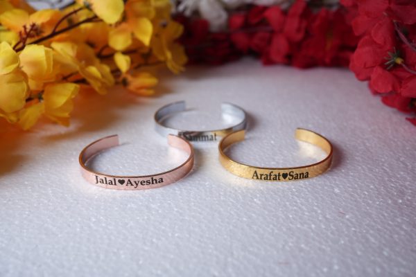 💞 Personalized Name Engraved Bracelet – Wear Your Love, Always