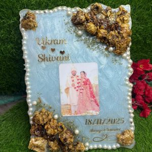 Personalized Resin Wedding Photo Frame